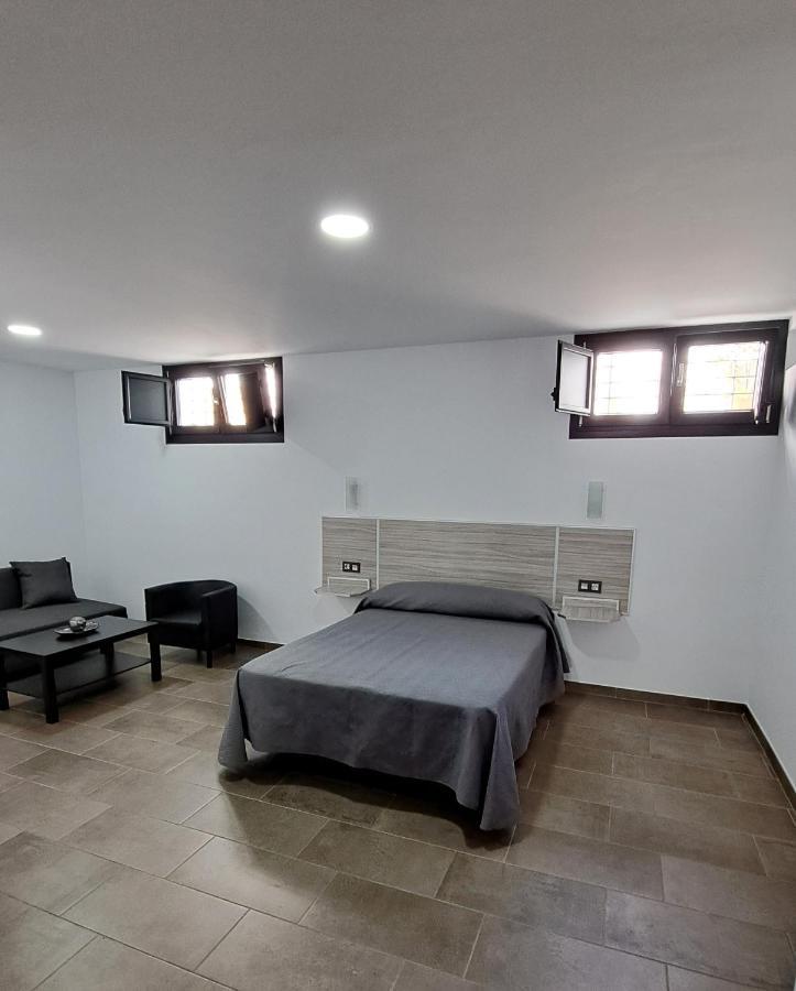 Hostal Maria Jose Conil De La Frontera Extérieur photo