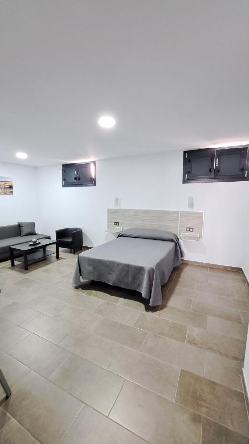 Hostal Maria Jose Conil De La Frontera Extérieur photo