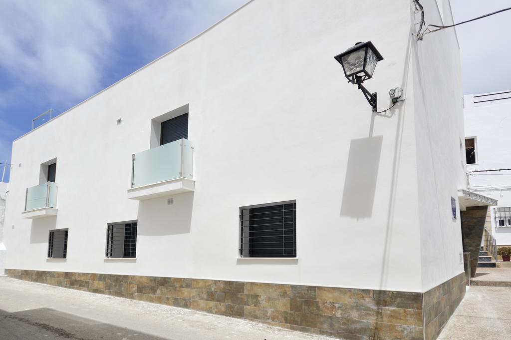 Hostal Maria Jose Conil De La Frontera Extérieur photo