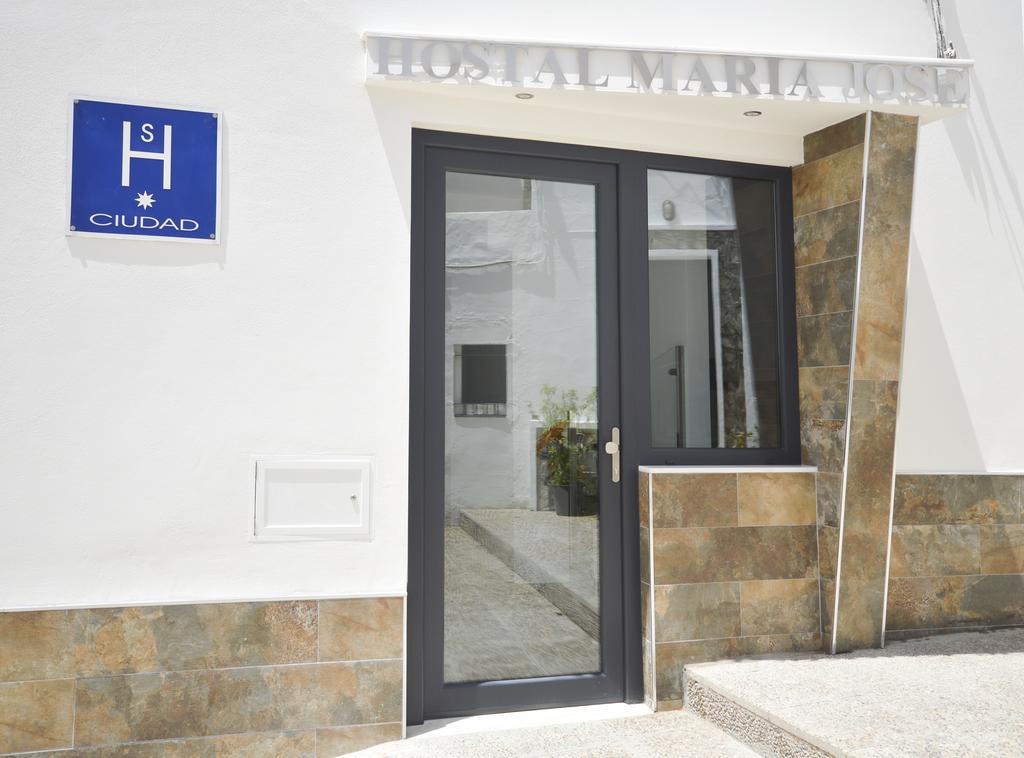 Hostal Maria Jose Conil De La Frontera Extérieur photo